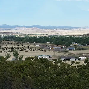 Fine jewelry store near Eager